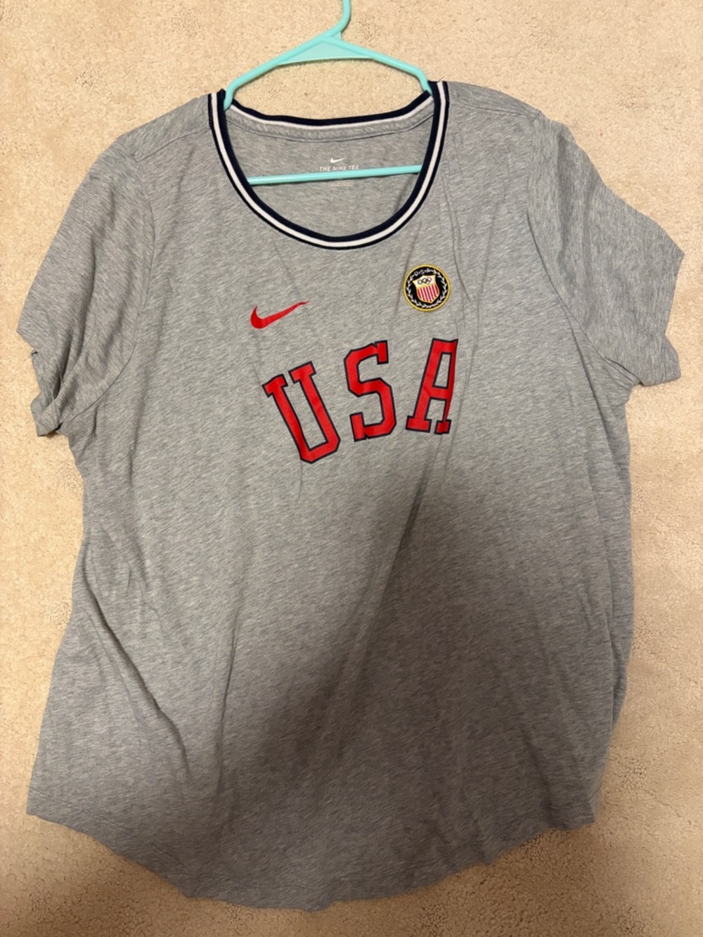 Nike Grey Tee with Red USA Lettering and Crest Size 1X Super Soft & Flattering